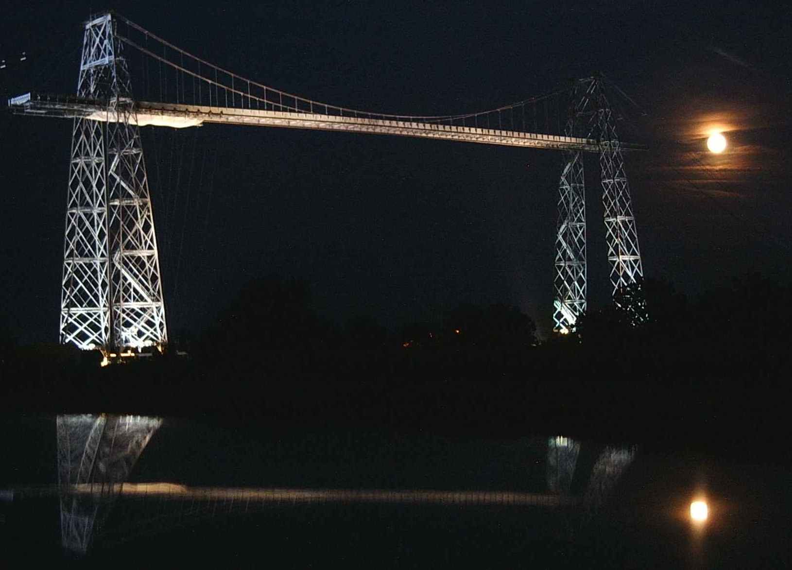 Transbordeur la nuit